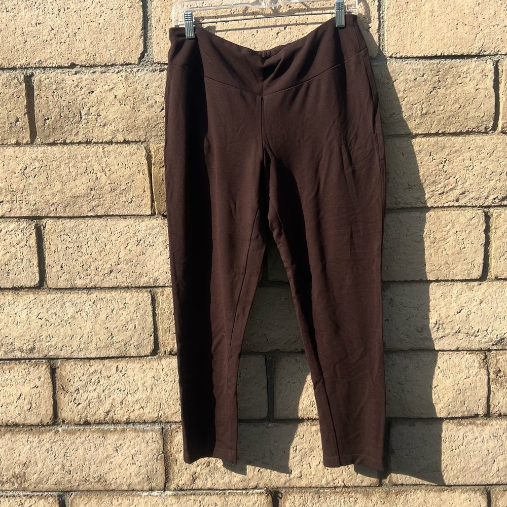 Chocolate, brown leggings, three-quarter length